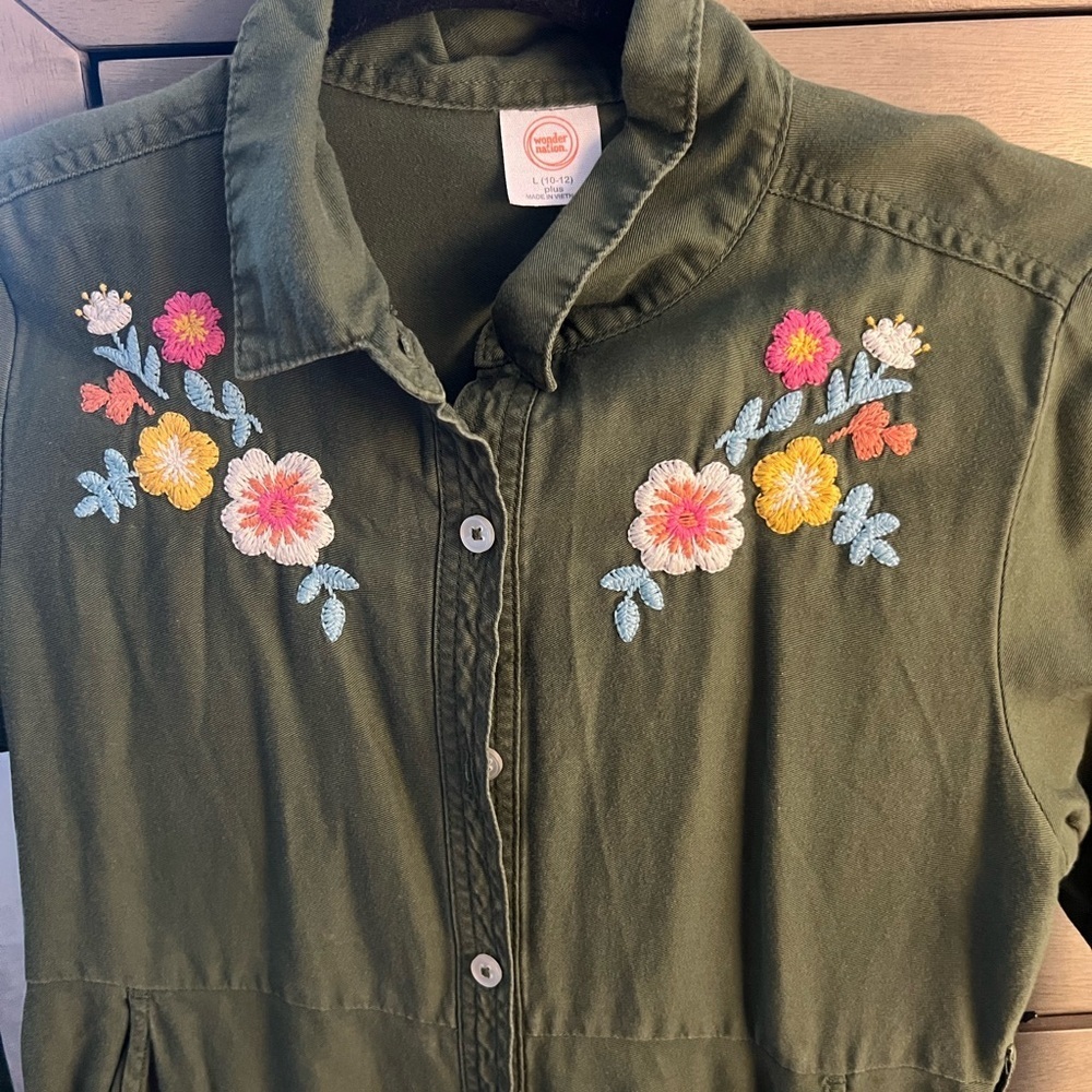 Wonder Nation Olive Floral Embroidered Shirt - Picture 4 of 6